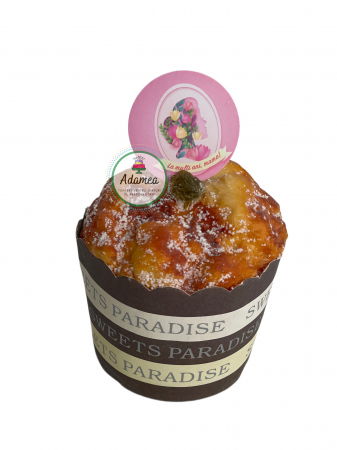 Topper de tort cu element special din carton sub forma de cerc cu la multi ani mama si chip de femeie cu flori