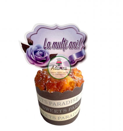 Topper de tort  personalizat cu element special din carton sub forma de placheta mov deschis cu La multi ani si trandafir