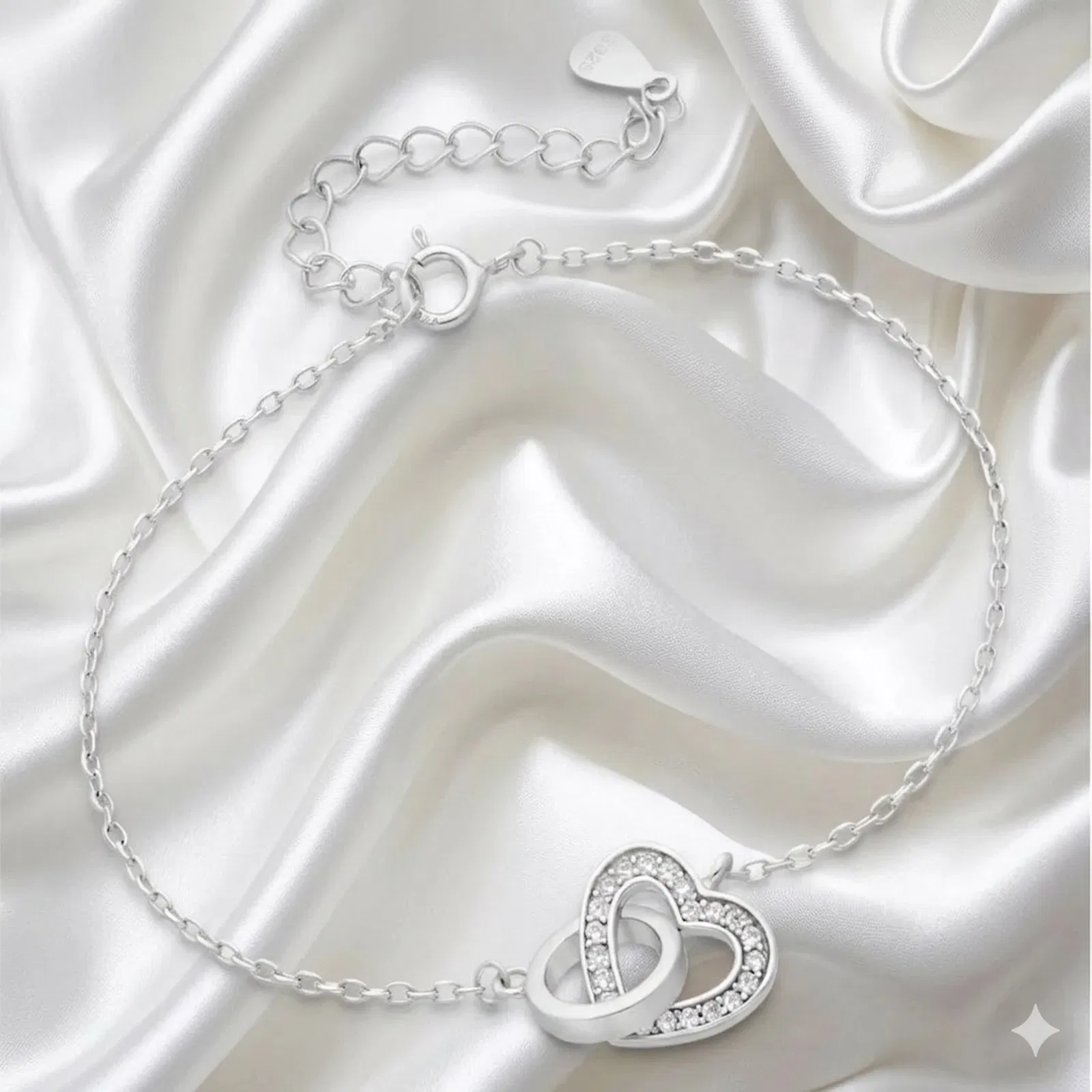 BRATARI ARGINT CU PIETRE - Bratara cu inimioare din argint Sterling 925 cu diamante simulate