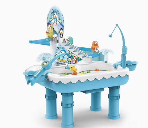 Jocuri si jucarii de rol - Set Magnetic „Penguin Fishing” cu Muzică și Traseu de Schi