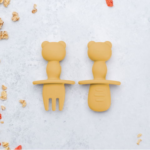 Jocuri si articole copii - Set Tacamuri din silicon, AppeKids, The Little Bear - Honey