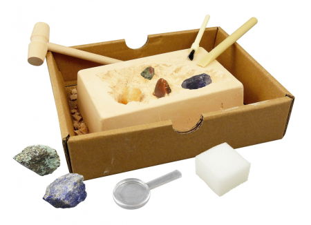 Top ajándékok 0-12 éves gyerekeknek - Buki-France-Kit-de-sapat-Descoperim-si-invatam-despre-roci-si-minerale