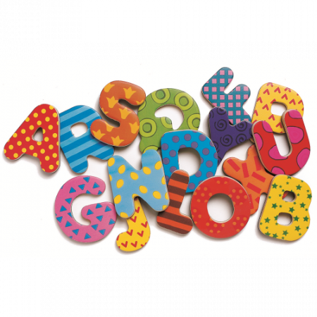 Játékok 3 éves kortól - Djeco-38-Litere-magnetice-colorate-pentru-copii