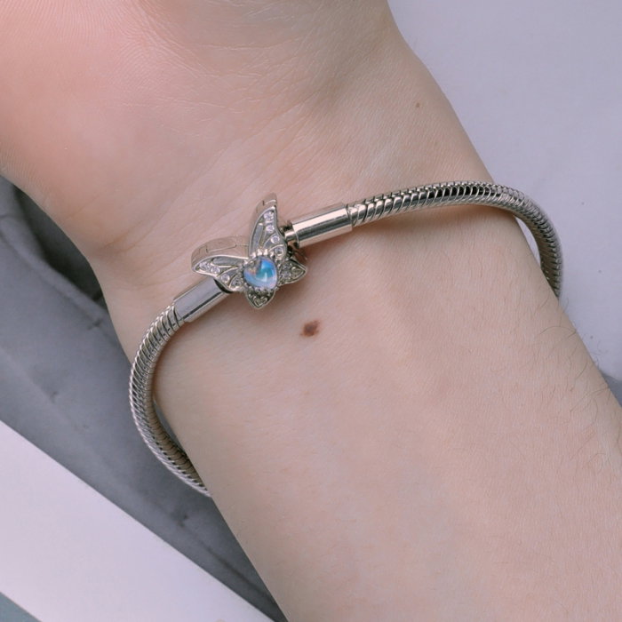 Bratara argint fluture cu piatra lunii [7]