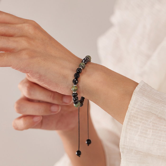 Bratara cu Pietre Naturale Verzi si Negre – Energie si Echilibru [2]