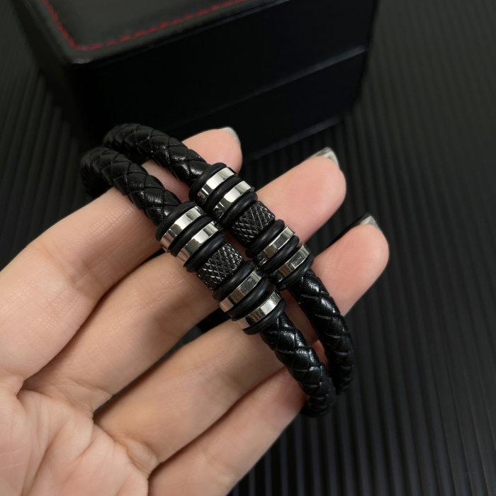 Bratara dubla piele cu elemente din inox [4]