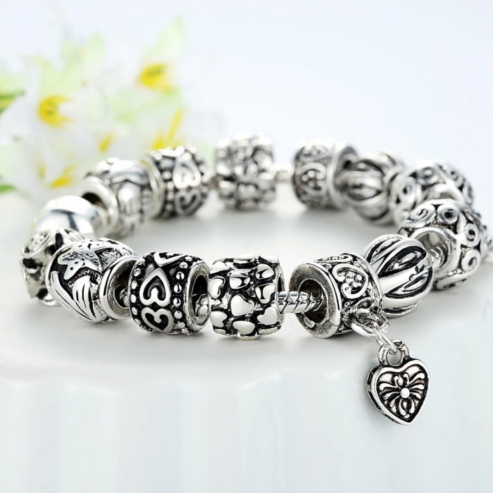 Bratara fantezie BeSpecial, BSTF0004, placata cu argint, cu talismane cu inimioare si flori [4]