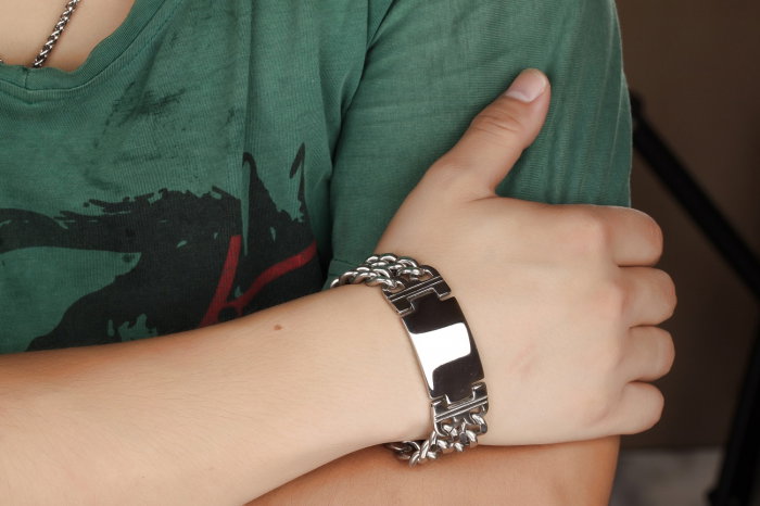 Bratara inox ajustabila cu placuta inscriptionabila si lant dublu [7]