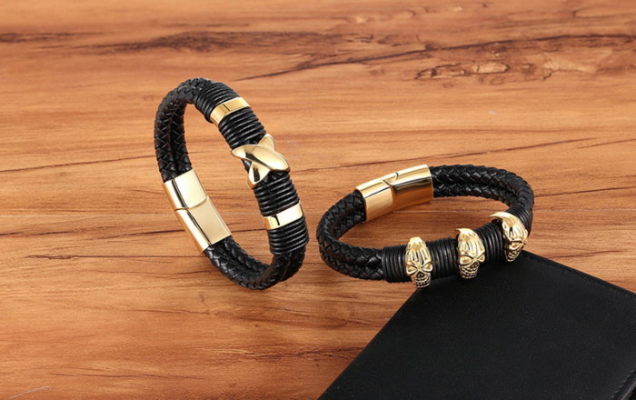 Bratara neagra din piele naturala si inox cu cranii [4]