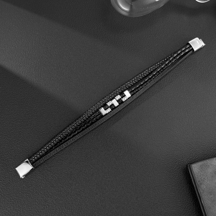 Bratara piele neagra cu detalii metalice din inox – Stil urban masculin [10]