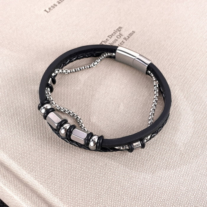 Bratara piele neagra cu lant inox si elemente metalice – Stil modern masculin [9]