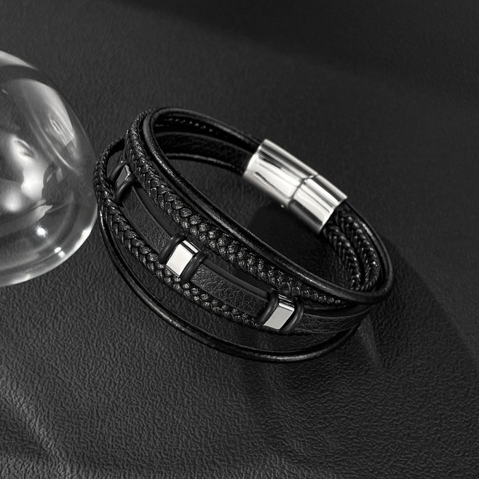 Brățară piele neagră împletită cu multiple fire și detalii din inox [3]