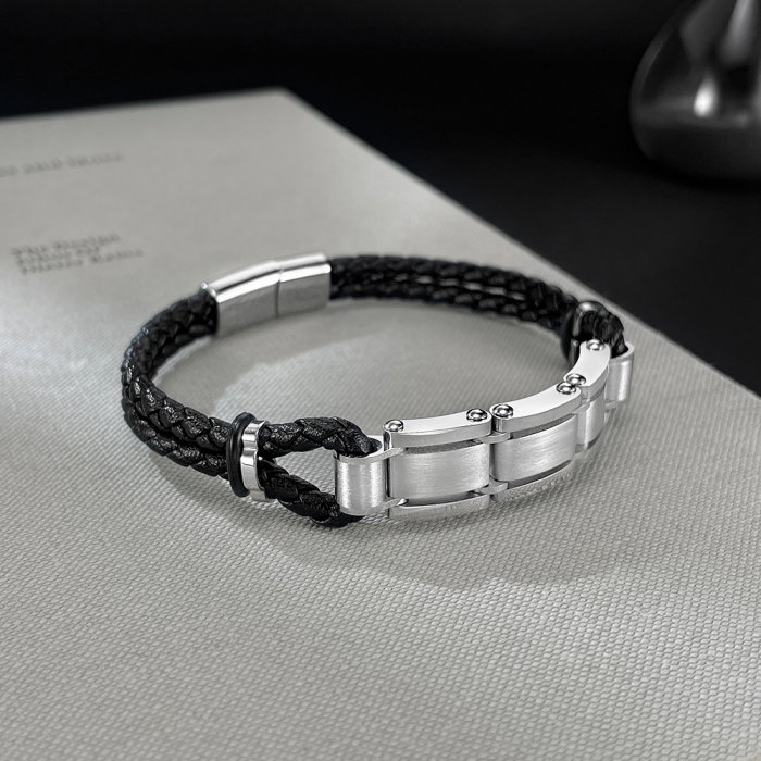 Brățară piele neagră împletită cu segmente metalice din inox – Echilibru între forță și rafinament [3]
