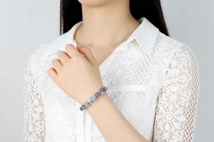 Bratara fantezie BeSpecial BSTF0002 placata cu argint, cu talismane albastre [4]