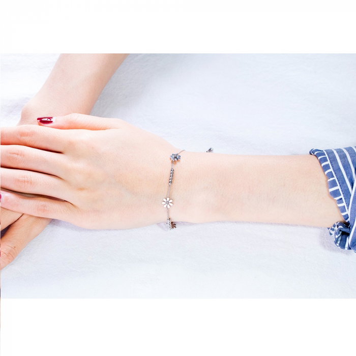 Bratara reglabila inox cu flori [2]