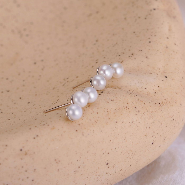 Cercei argint 925 placati cu rodiu cu trei perle naturale [3]