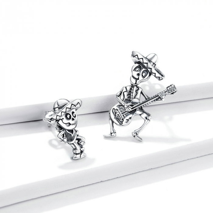 Cercei argint asimetrici cu schelete mariachi [4]