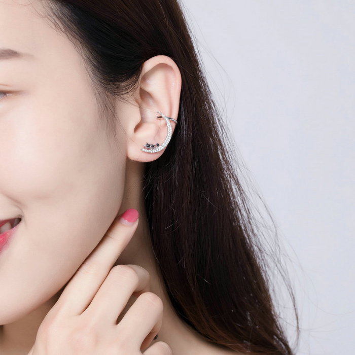 Cercei argint asimetrici cu semiluna si zirconii [7]