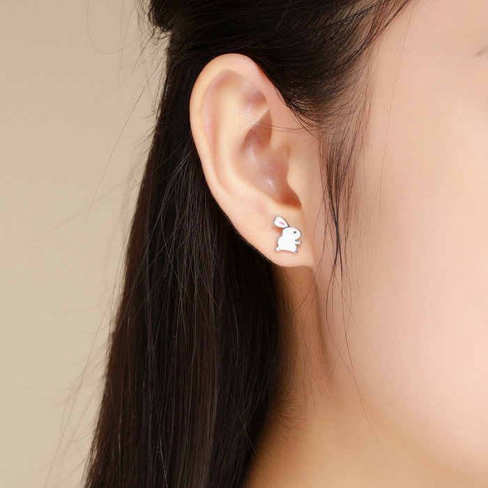 Cercei argint asimetrici Iepuras si Morcov placati cu rodiu [7]