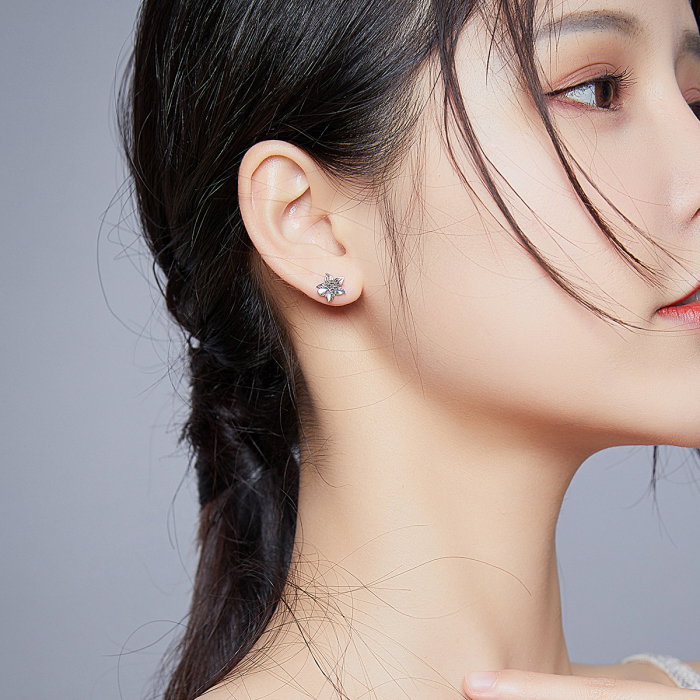 Cercei argint cu floare si fluturas [4]