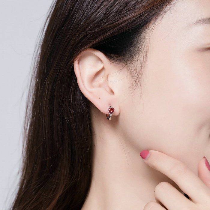 Cercei argint cu inimioare placati cu rodiu [6]