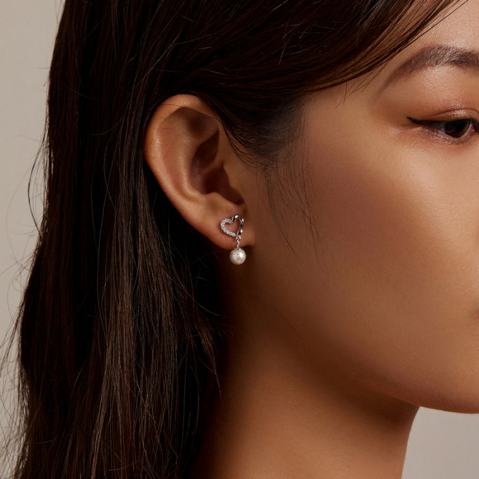 Cercei argint cu inimioare si perle [4]