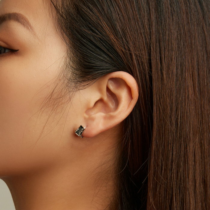 Cercei argint cu zirconii negre [6]