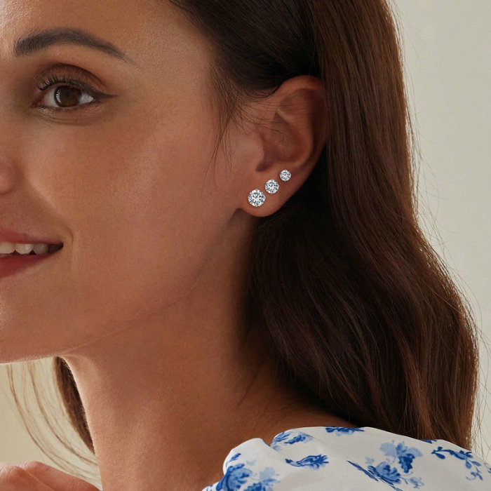 Cercei argint cu zirconiu 5 mm [8]