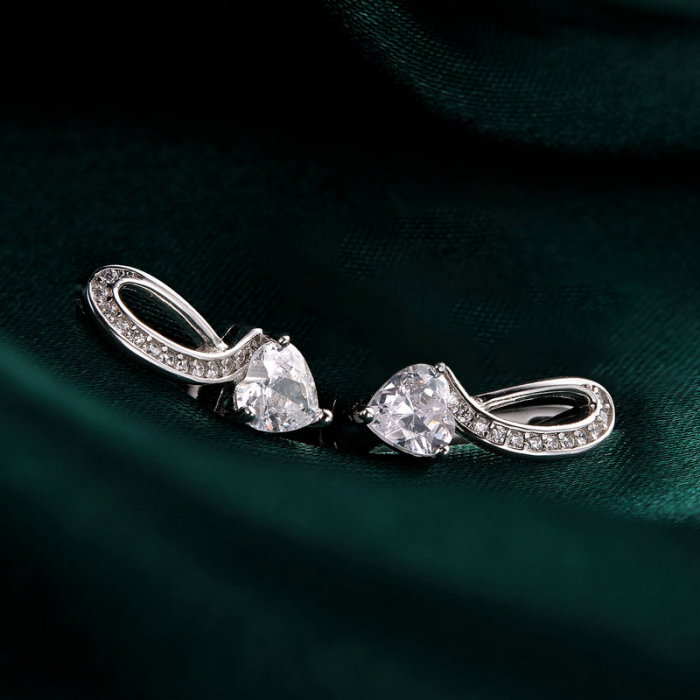 Cercei argint eleganti cu inimioare [10]