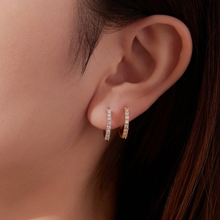 Cercei argint rotunzi cu Moissanit [8]