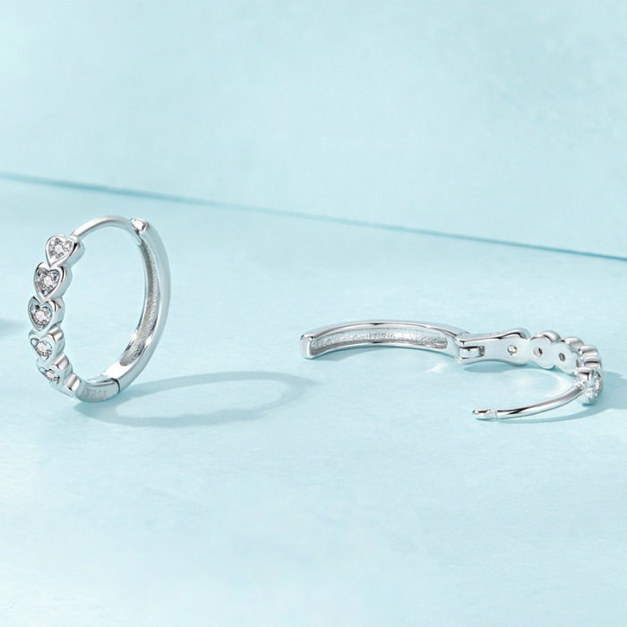 Cercei argint rotunzi cu inimioare si zirconii [3]