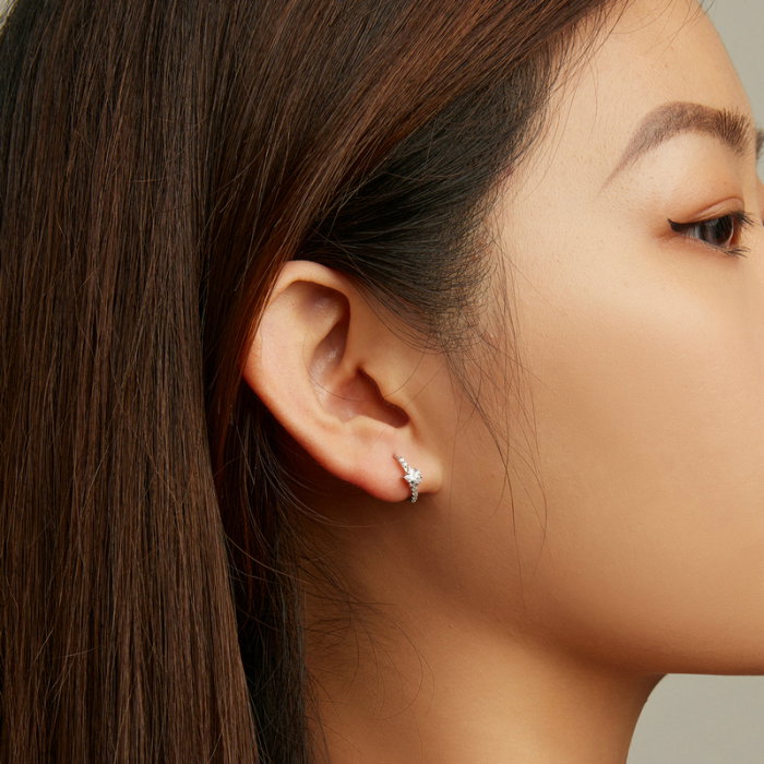 Cercei argint rotunzi cu stelute si zirconii [2]