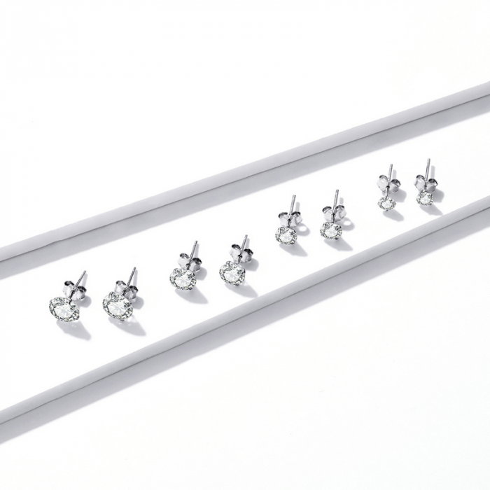 Cercei argint rotunzi cu zirconii 7 mm [6]