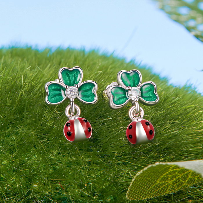 Cercei argint trifoi cu 4 foi si gargarita [3]