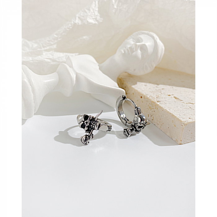 Cercei inox craniu cu trandafir [12]