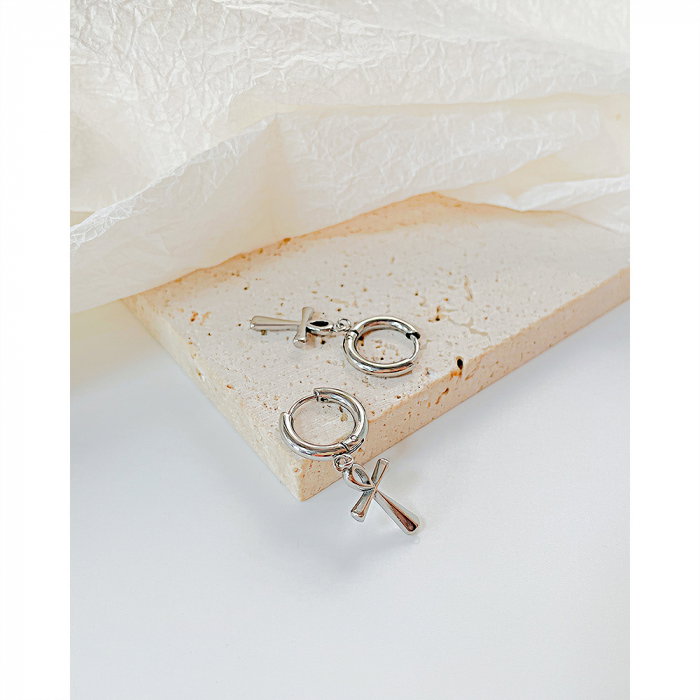 Cercei inox cu cruciulite [5]