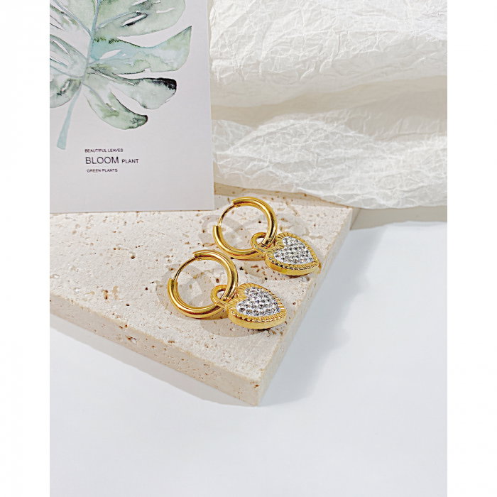 Cercei inox cu inimioare si zirconii [3]