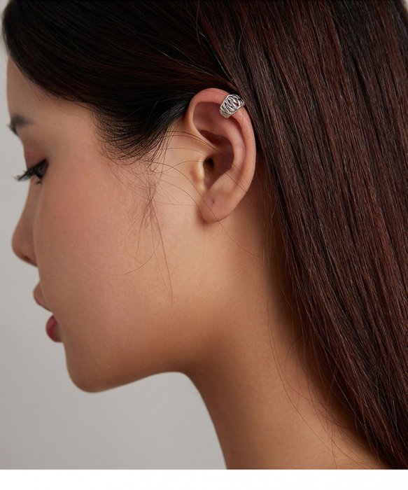 Cercel argint ear cuff cu colti, peste ureche [14]