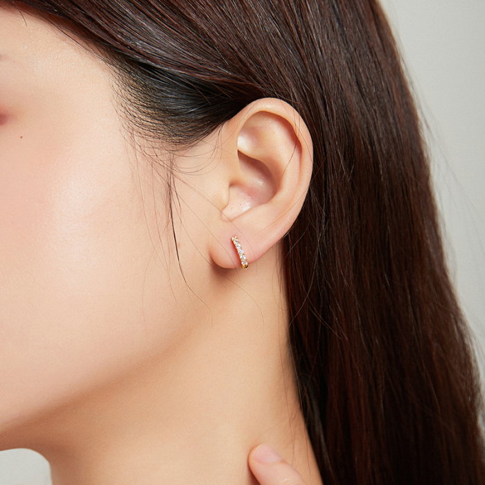 Cercel argint elegant cu zirconii [2]