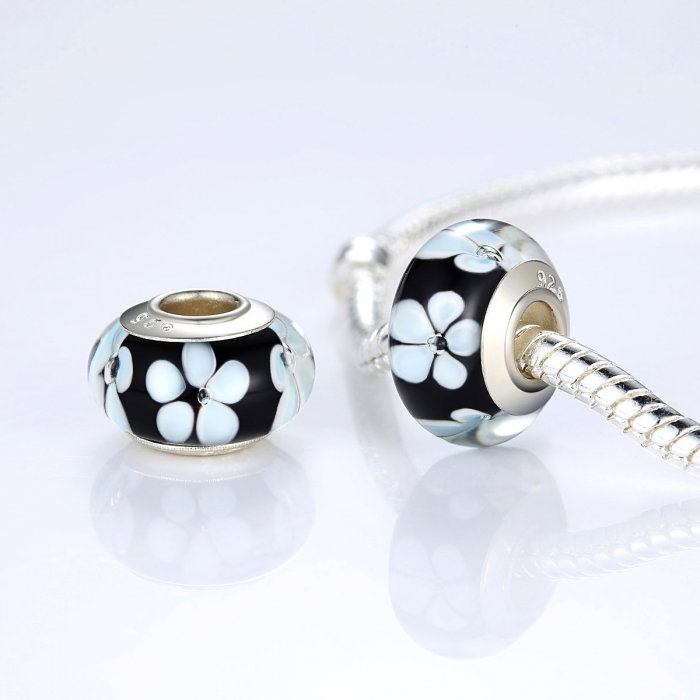 Charm fantezie negru cu floricele albe PST0009 [2]