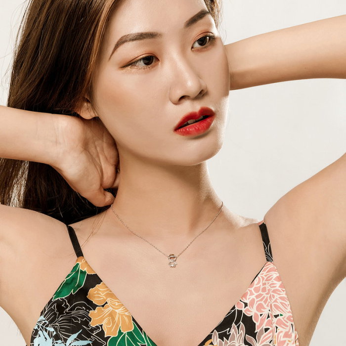 Colier argint cu bebelus [5]