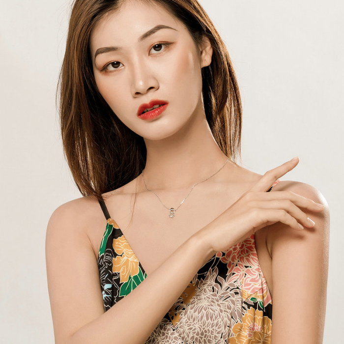 Colier argint cu bebelus [4]