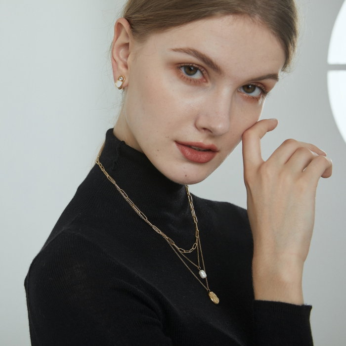 Colier argint triplu placat cu aur, cu perla naturala si pandantiv masiv [6]