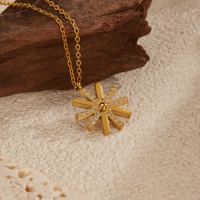 Colier inox steluta cu zirconii [4]