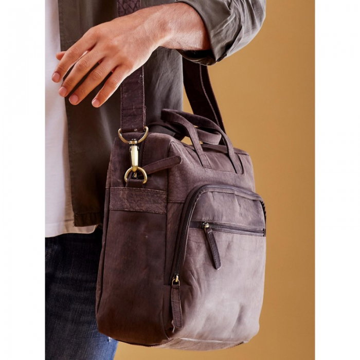 Geanta casual din piele naturala de calitate marca Always Wild [13]