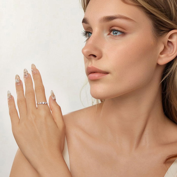 Inel argint cu cinci zirconii [9]