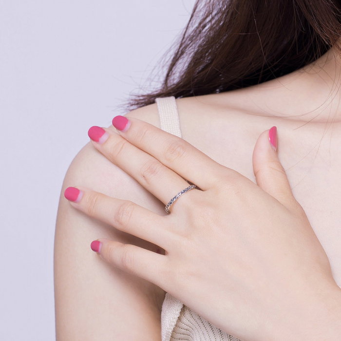 Inel subtire din argint cu model floral [7]