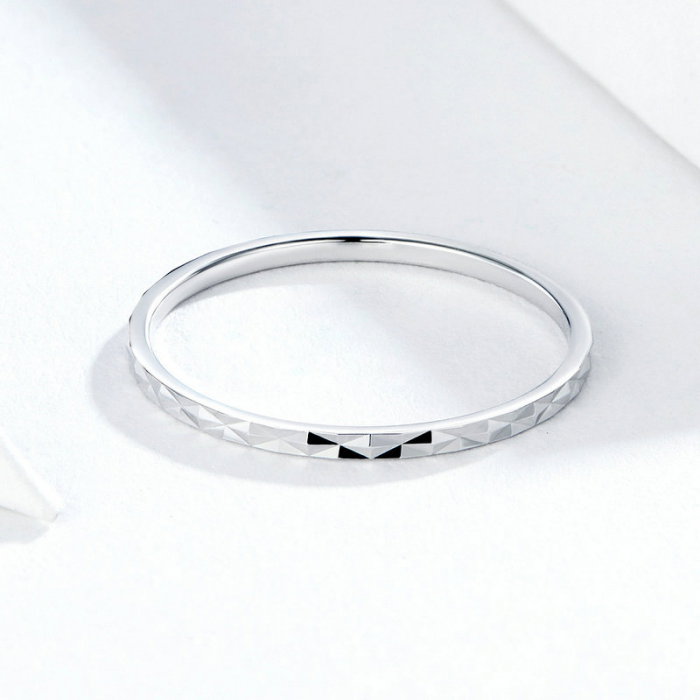 Inel argint cu model romboid [4]