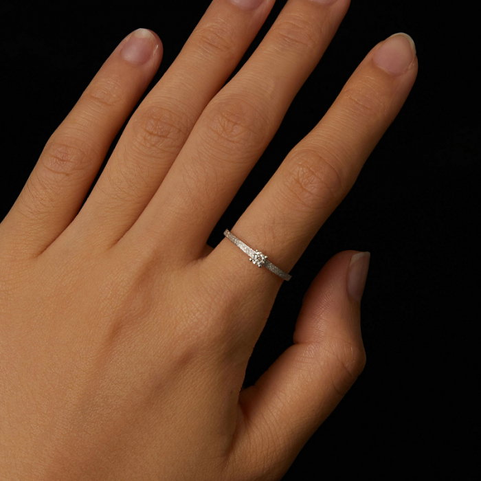 Inel argint elegant cu Moissanit [3]