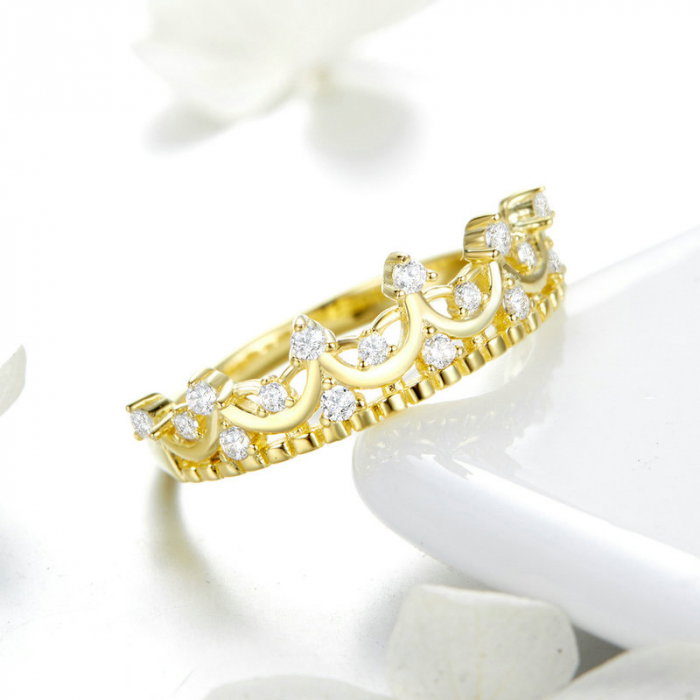 Inel argint placat cu aur, cu coroana si zirconii [5]